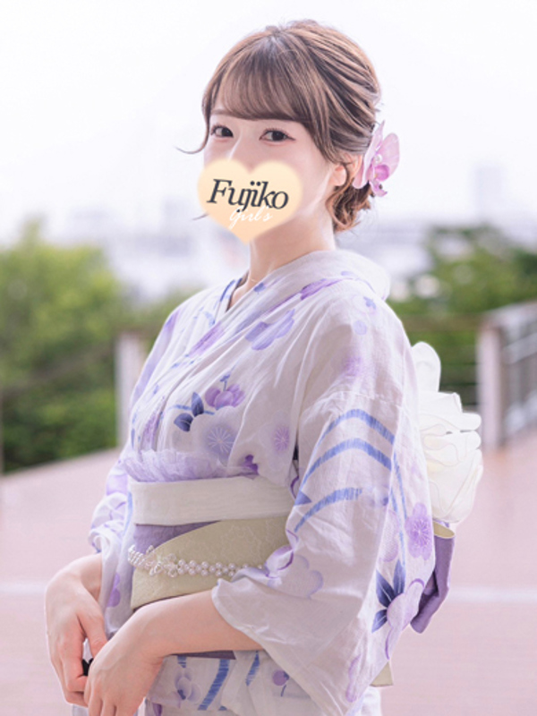 ひとみ