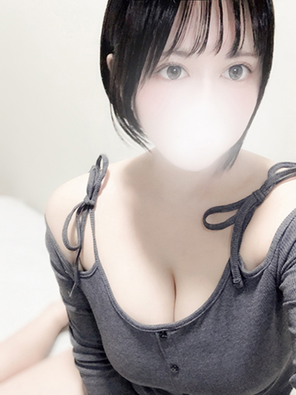 りさ 50分8000円