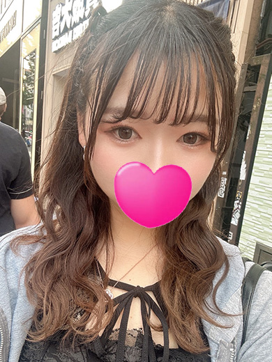 める  (清楚系激カワ20歳)