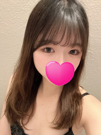 める  (清楚系激カワ20歳)