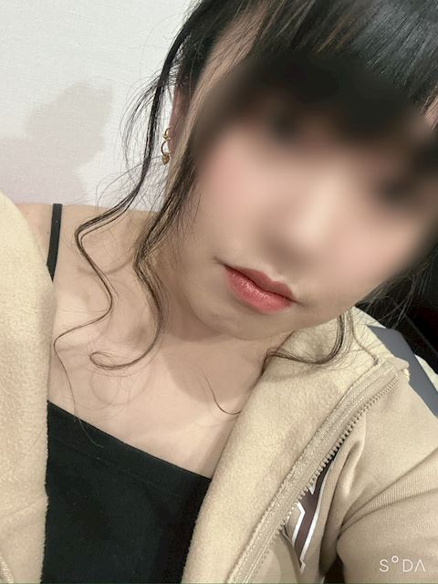 涼羽  (サービス満点爆乳美女)