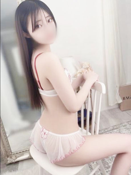 え　み