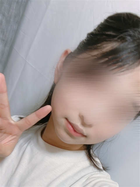 詩葉  (細身で可愛間違いなし)