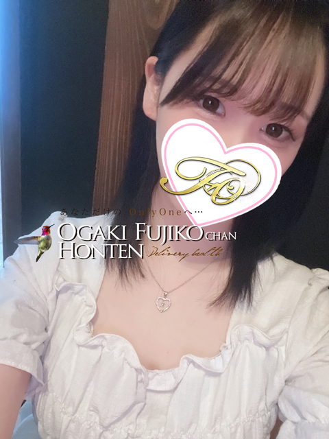イツキ  (黒髪清楚で可愛い！)