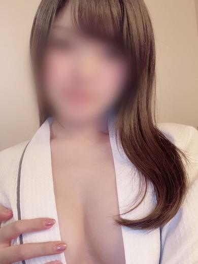 草凪えみ  (60分13千円)
