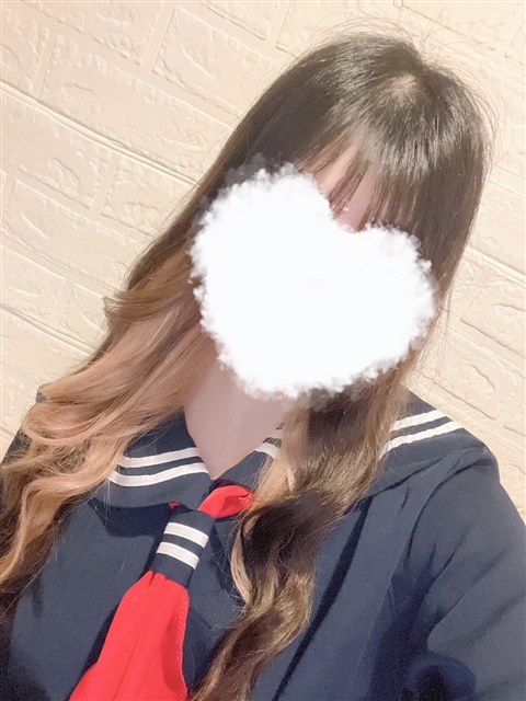 ゆめか  (清楚感満点の色白)