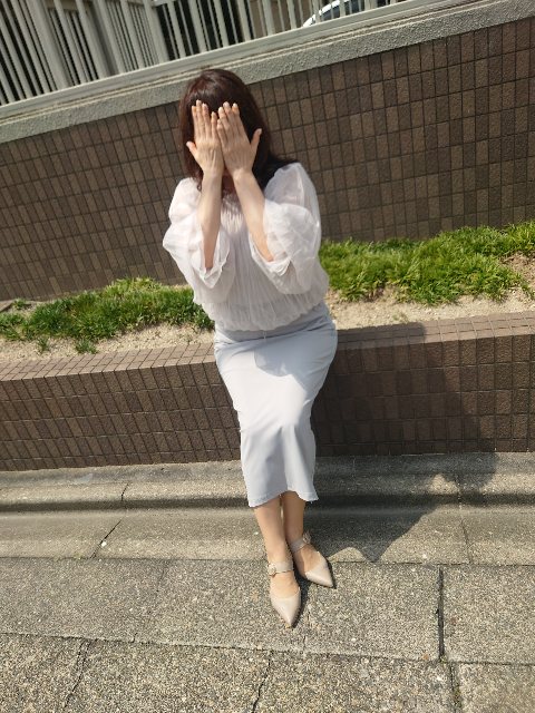 しのぶ  (淫乱エロエロ熟女)