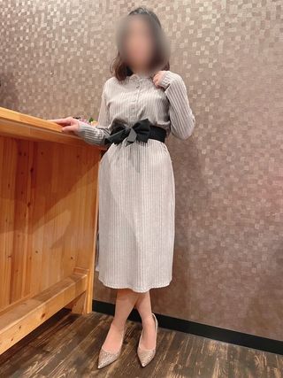 しずく  (小柄で可愛い奥様♡)