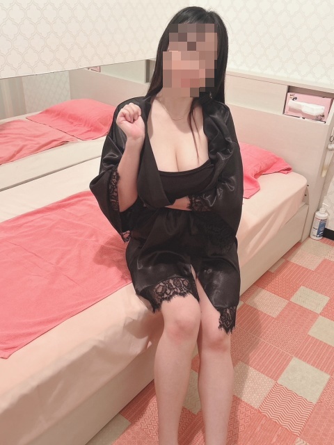 けい  (新人巨乳❤Gカップ)