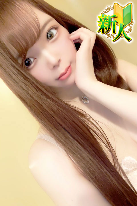 あおば  (S級の小柄可愛い美女)
