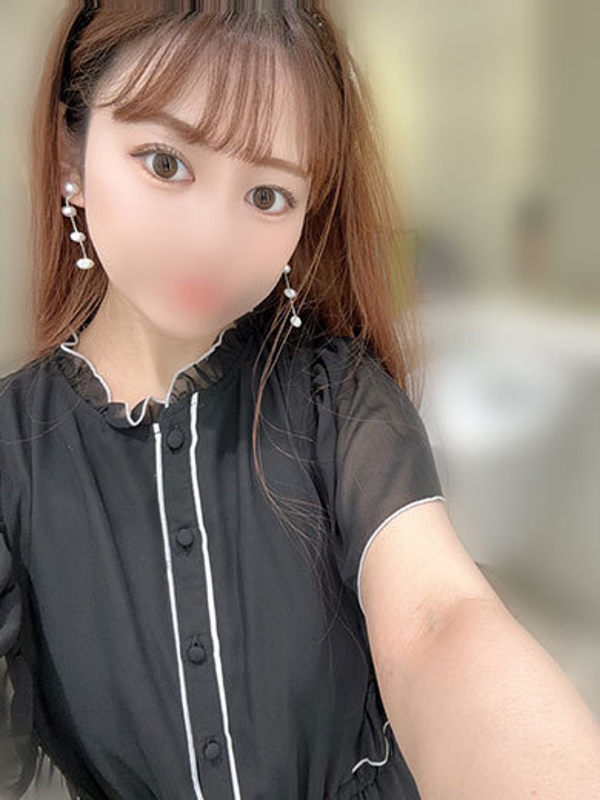 にこ  (大型未経験美女が降臨)