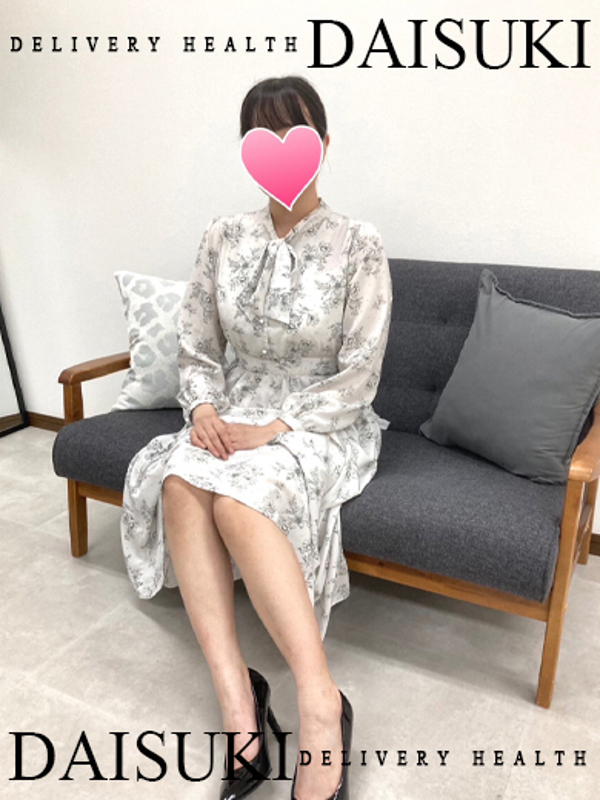 ぴぴ  (おっとり系Fカップ♡)