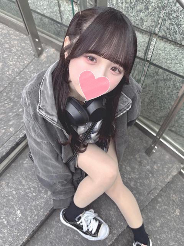 そあ  (未開発18歳美少女)