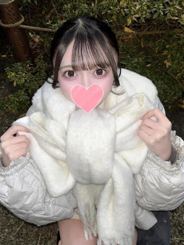 あや  (犯され待ちエロ美少女)