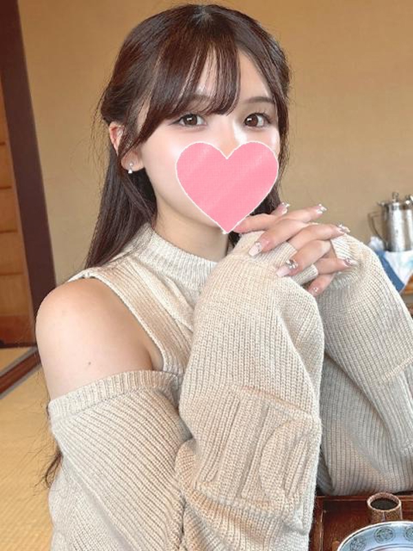 ひより  (自ら挿れてイキまくり)