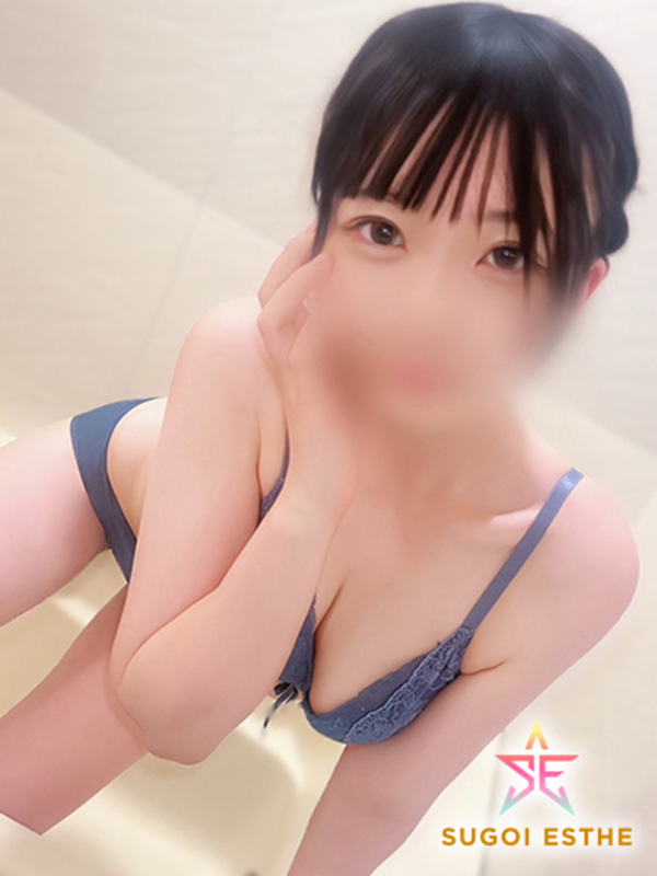 うい  (理性を狂わす癒し美女)