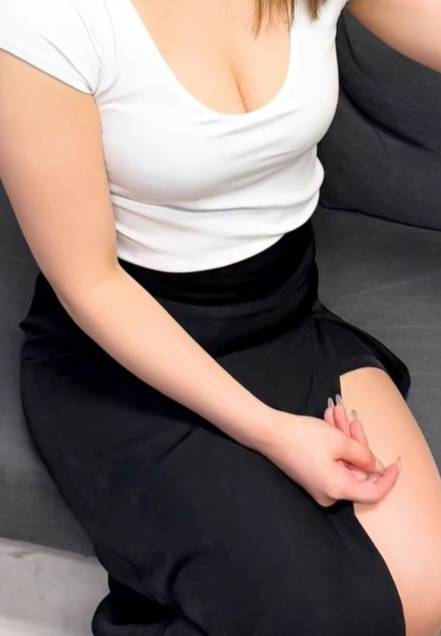 いと  (内緒のお仕事)