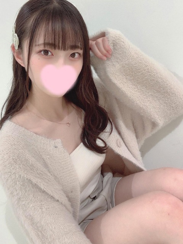 りかこ  (正常位で潮吹き18歳)