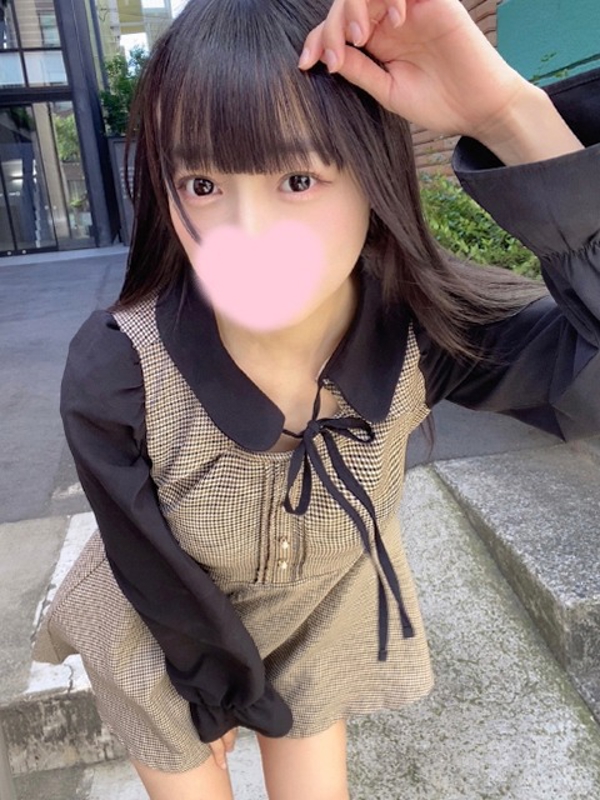 くう  (現役学生黒髪18歳♡)