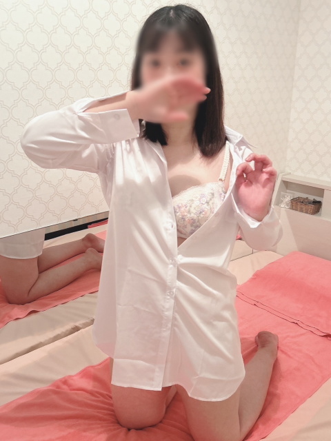 ゆり  (新人❤エロい素人系)