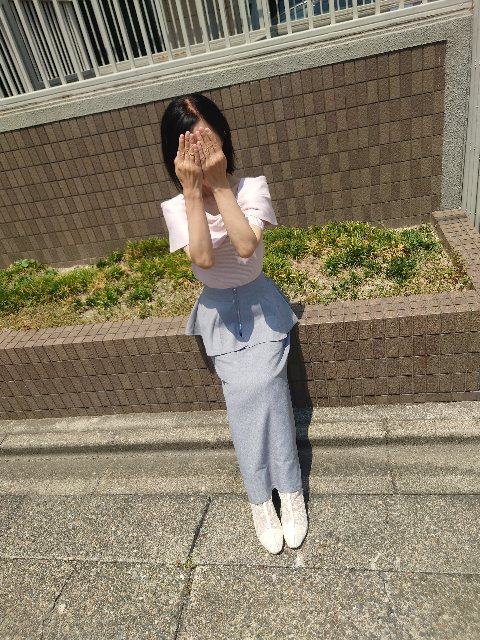 ゆりか  (素人スレンダー熟女)