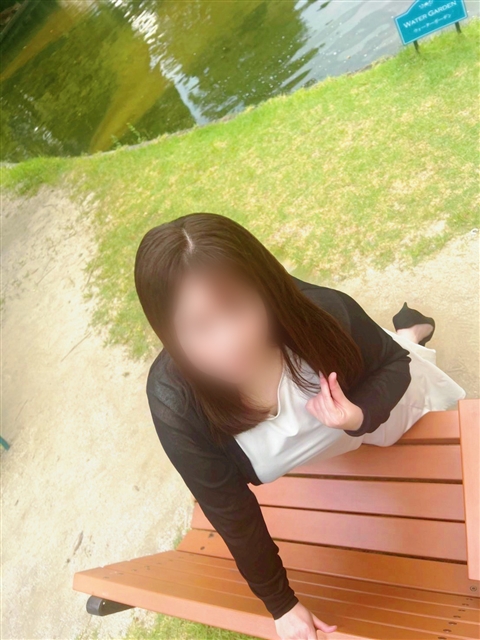 優木  (噂のキッスをあげる)
