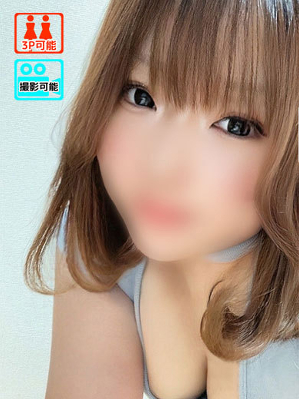 れいら  (積極的な未経験美女)
