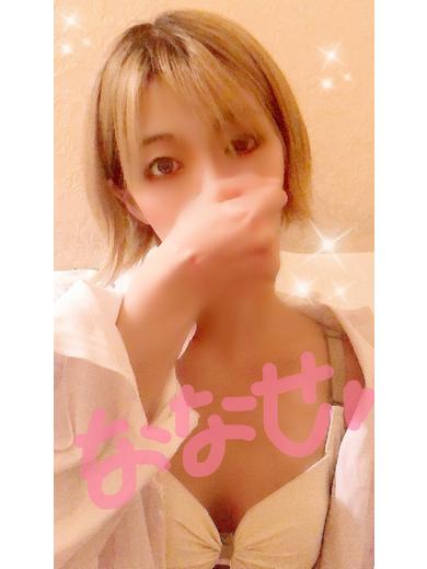ななせ  (スレンダー美女)