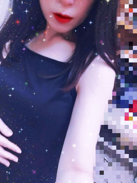 かすみ  (色白でエロい人妻さん)