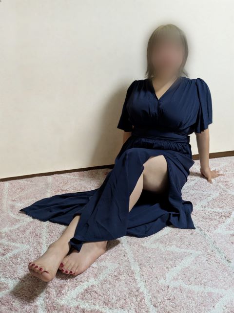 ゆい  (潮吹き若奥様♪)