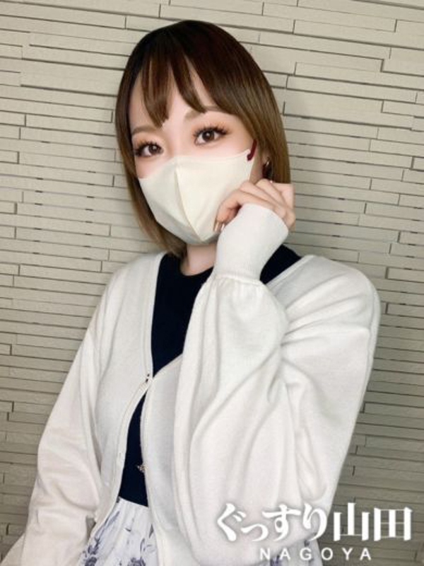 さく  (優雅に咲く１輪の薔薇)