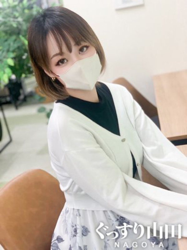 さく  (優雅に咲く１輪の薔薇)