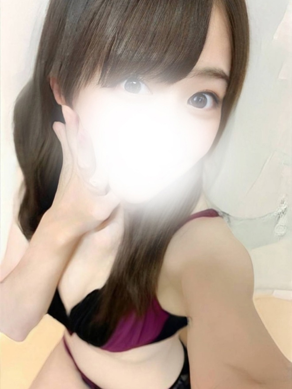 なぎ  (業界未経験・華奢)