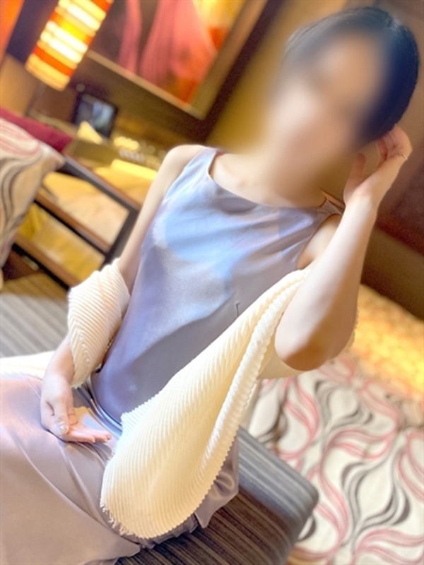 柳田  (細身の潮吹きマダム！)