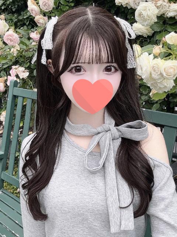 あんな  (18歳素人に中〇し)