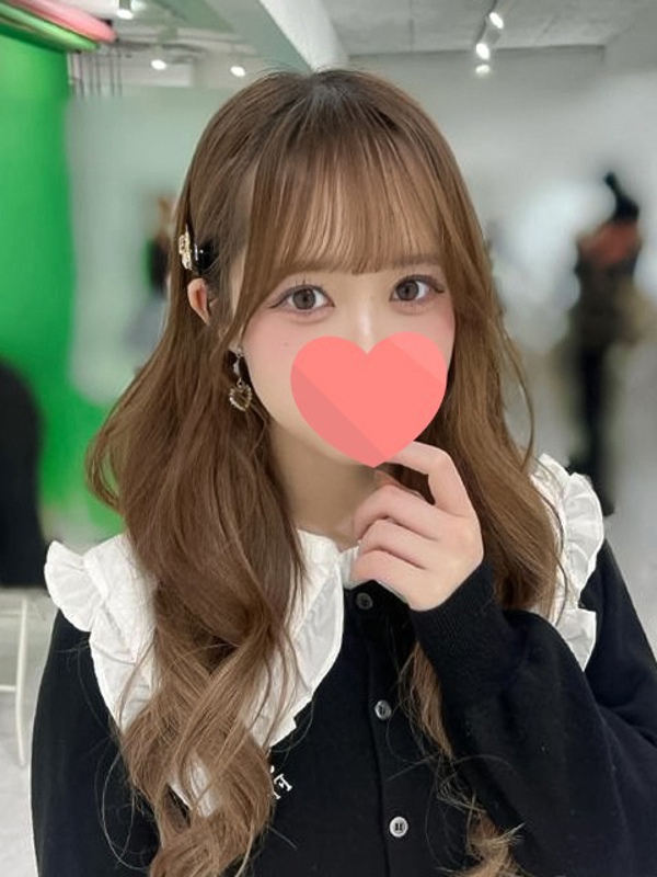 にいな  (中に欲しい最強お姫様)