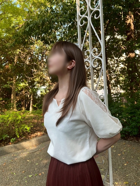 結月  (甘い時間をお約束)
