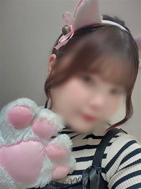 かのん  (色白童顔K乳素人JD)