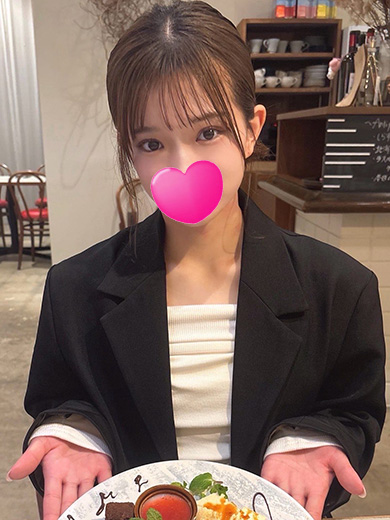 かい  (超清楚系激カワ21歳)