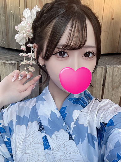 あず  (激カワ小柄細身21歳)