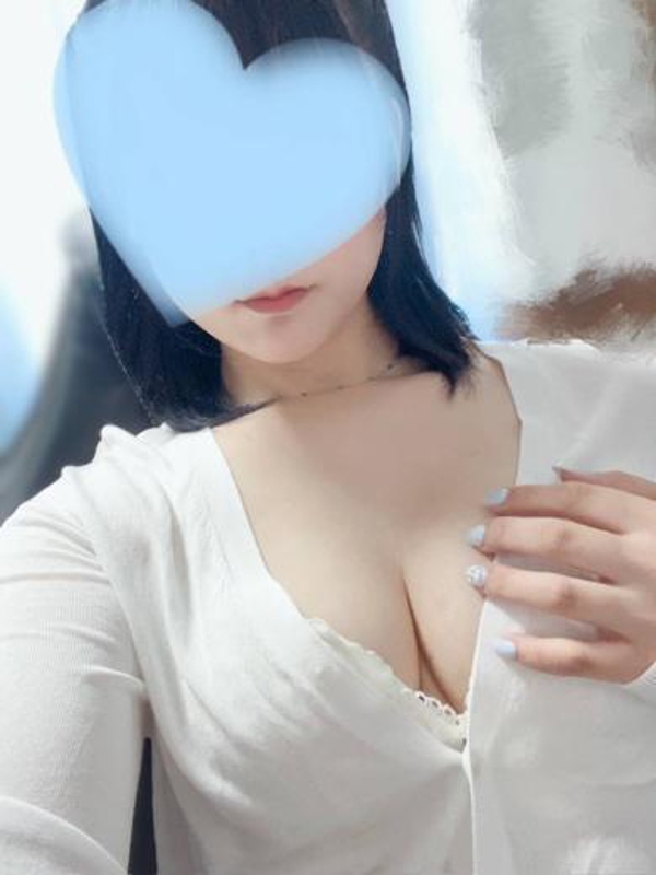 りく  (アスリートが脱ぐ…♥)