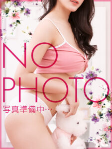 なぎさ  (天性の明るさが魅力)