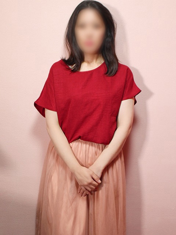 如月まどか  (小柄なエロかわ奥様♪)