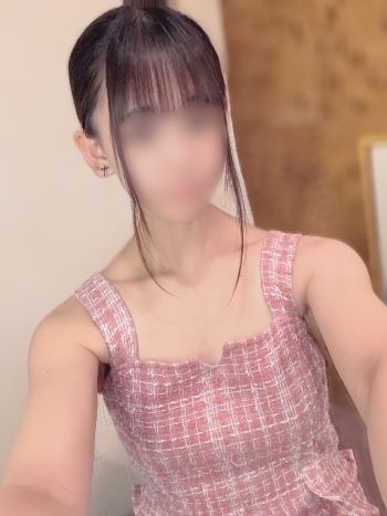 らら  (10/2一日体験デビュー)
