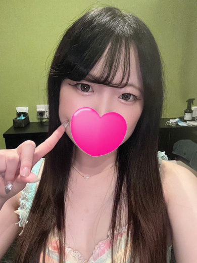 ななこ  (超清楚系激カワ21歳)