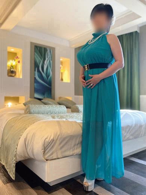 水前寺(奇跡のJカップ)   (週一妻！人気嬢！！)