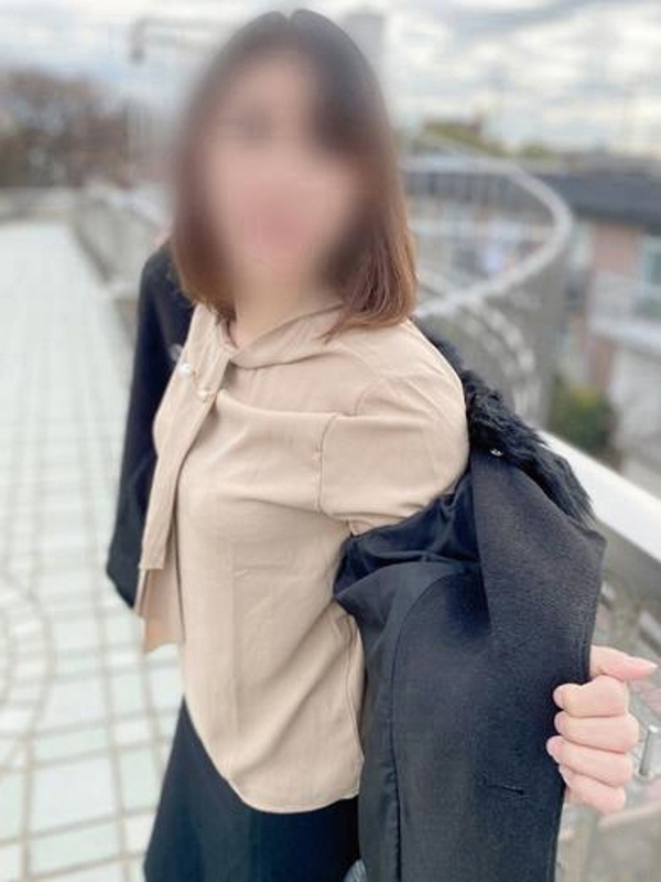 遠藤  (感じまくりのドМ妻)