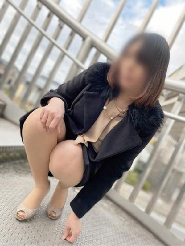 遠藤  (感じまくりのドМ妻)