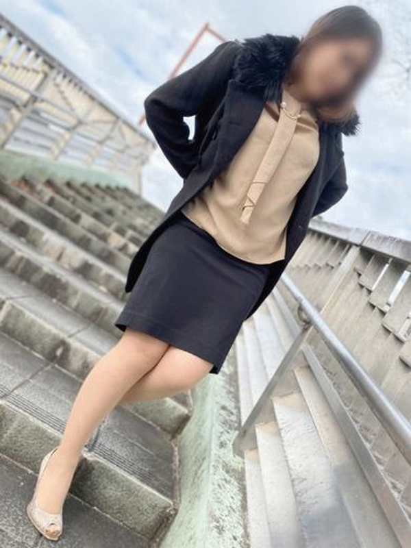 遠藤  (感じまくりのドМ妻)