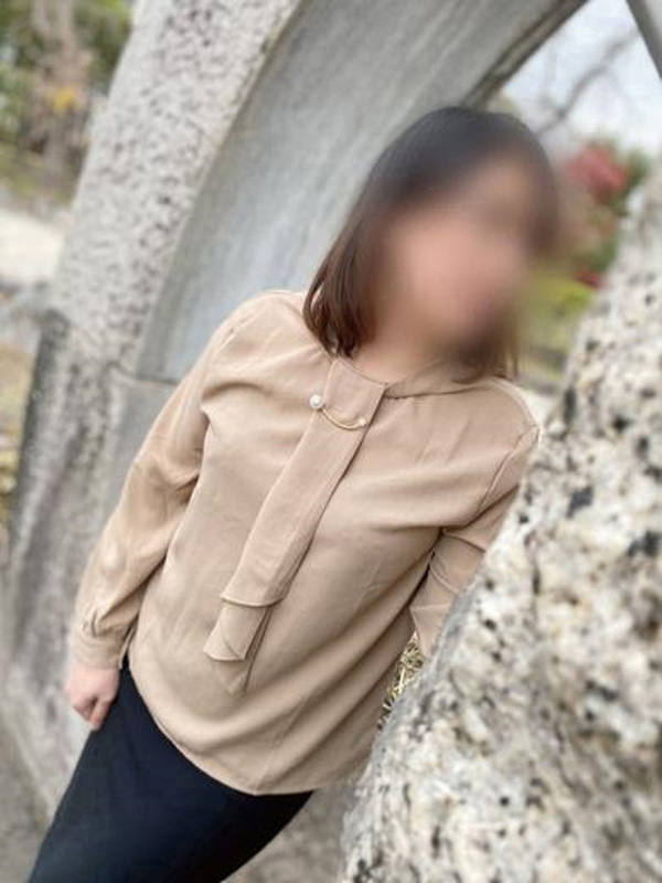 遠藤  (感じまくりのドМ妻)